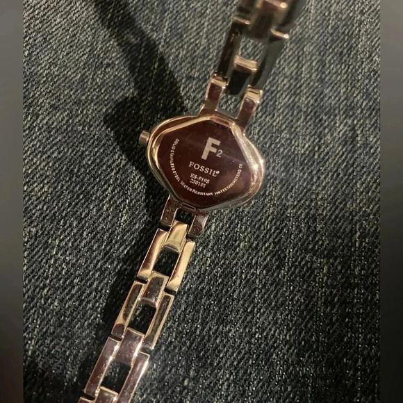 Fossil stainless silver watch - Picture 3 of 6